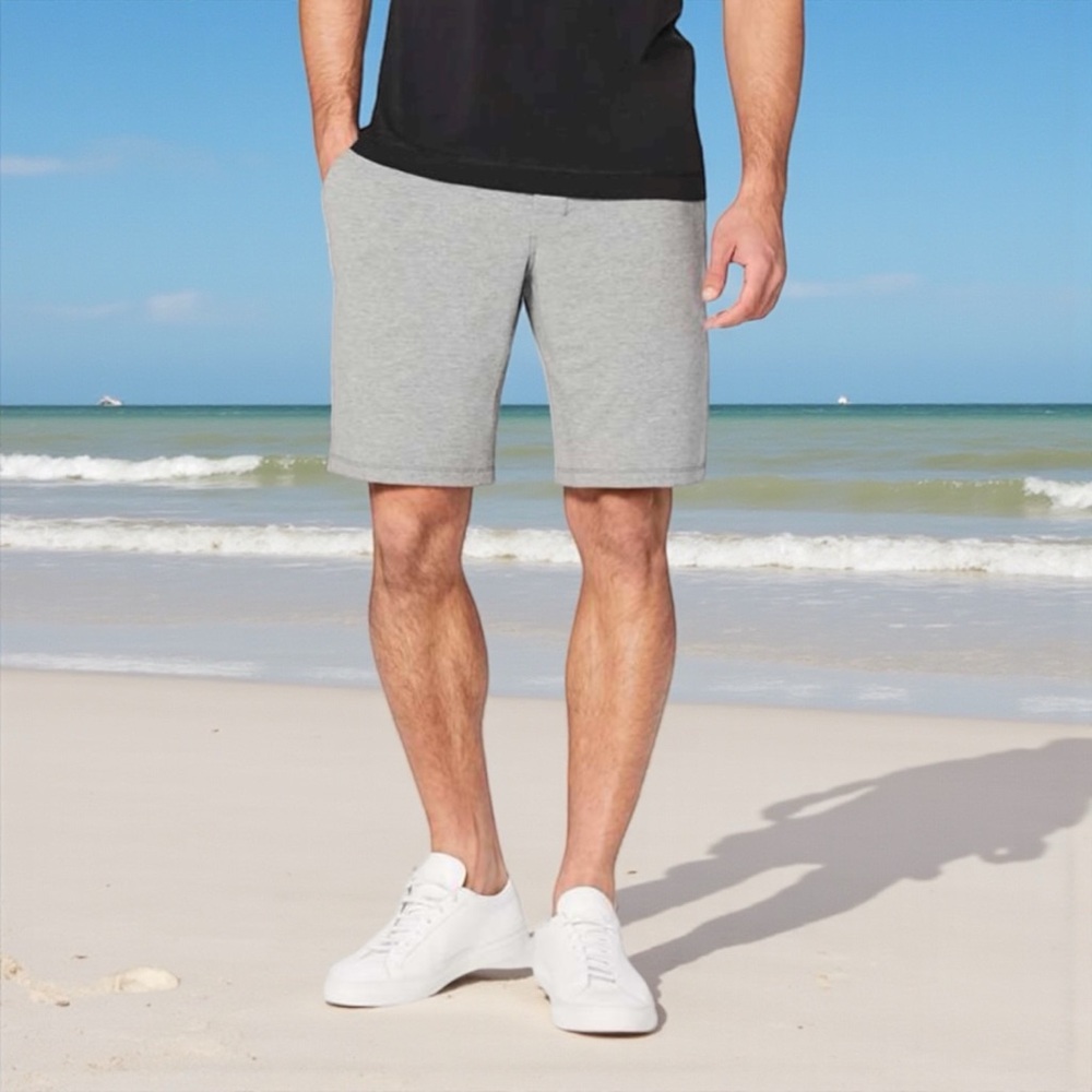 Lululemon City Sweat Short 9.5" in Heathered Medium Grey Sz M